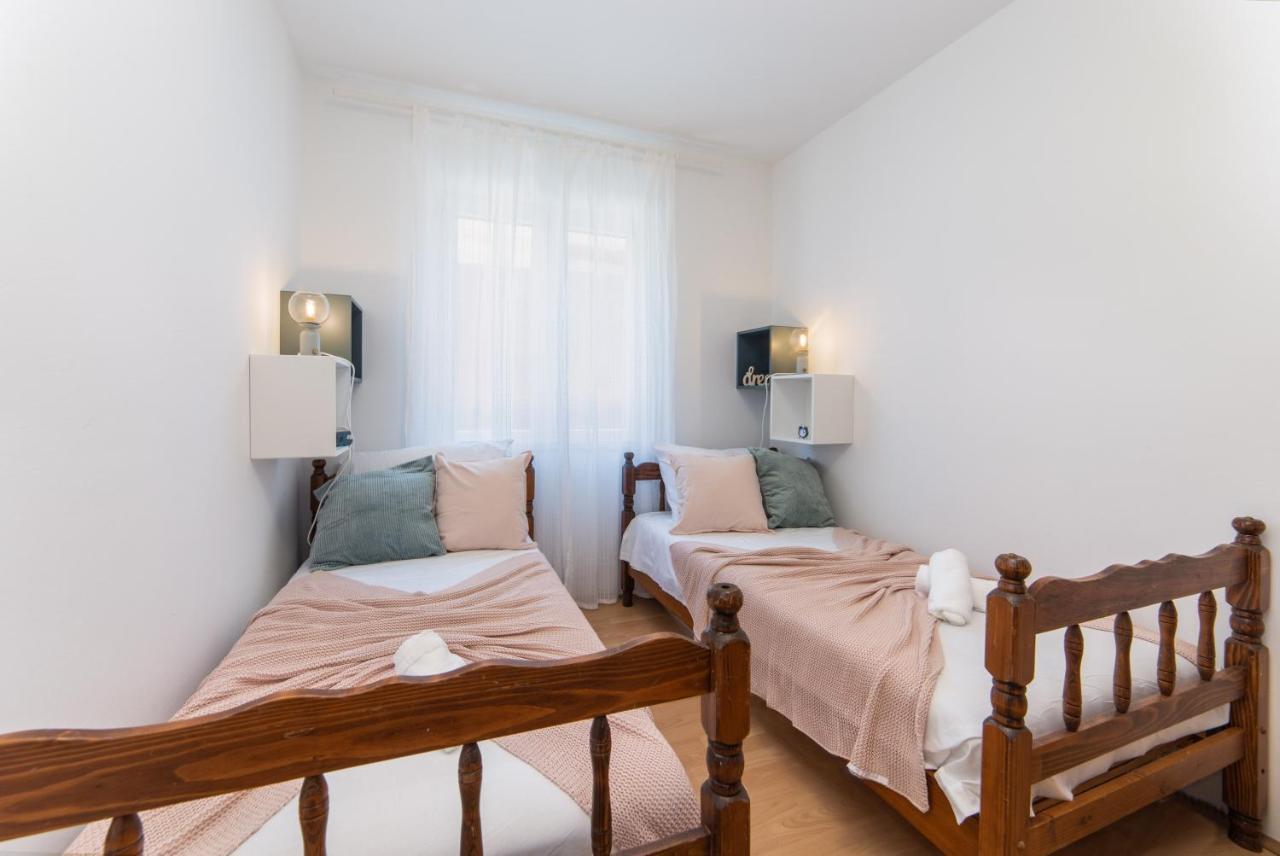 Apartman Porto Ploce  Buitenkant foto